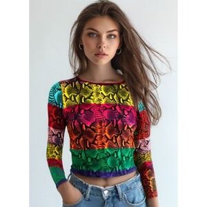 Alice Olivia Snakeskin Top Size XS Rainbow Stripe Long Sleeve Crewneck Crop EUC